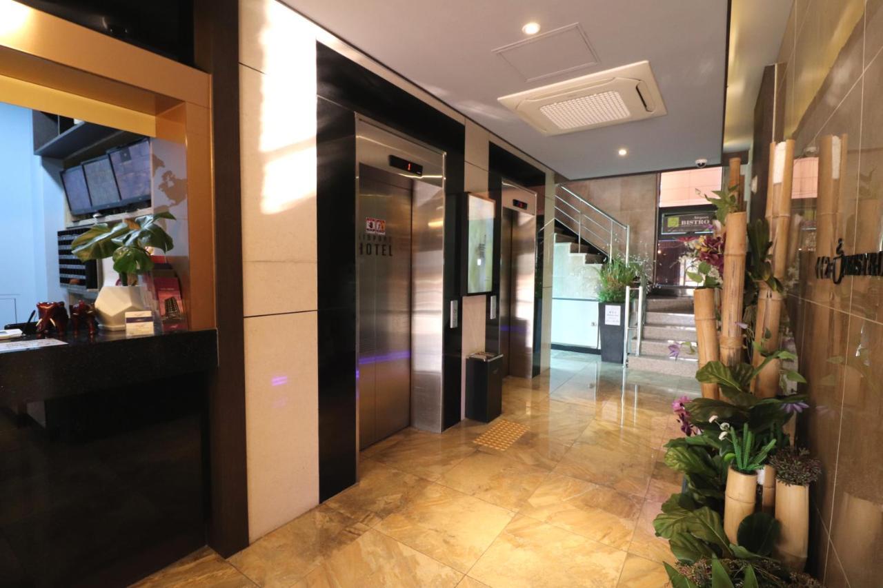 Hotel Airport Busan Esterno foto